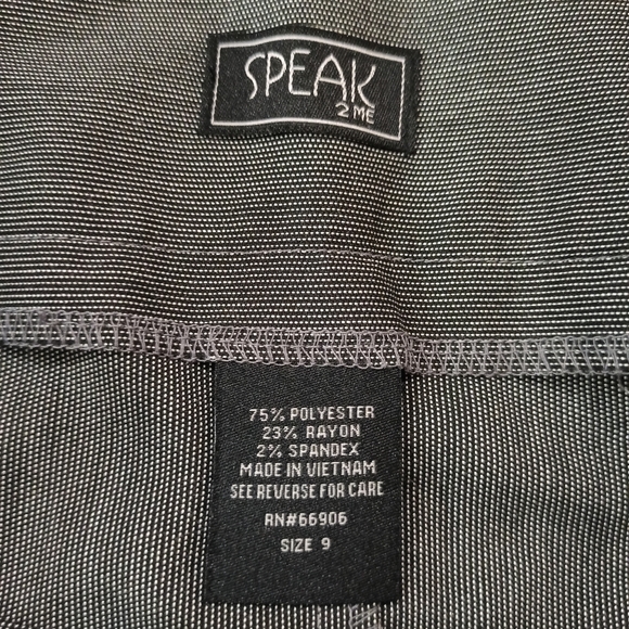 Speak 2 Me Women's Gray Pleated Mini Skirt Size 9 NWT - Picture 8 of 15